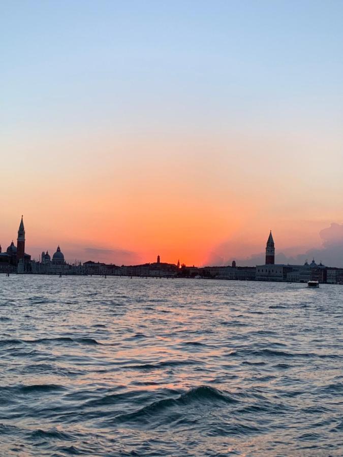 Suite Ca' Della Tana Венеция Экстерьер фото